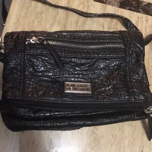 Kenneth Cole Reaction crossbody bag